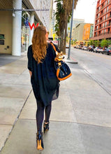 Load image into Gallery viewer, Training Bag w/ Litter Box for adventures